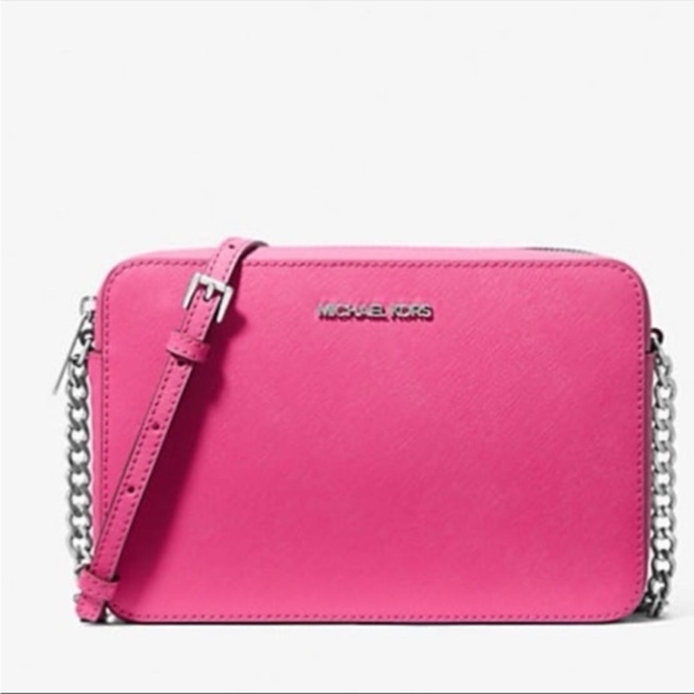 Michael Kors Jet Set EW Crossbody Bag
Dragonfruit - Picture 6 of 6
